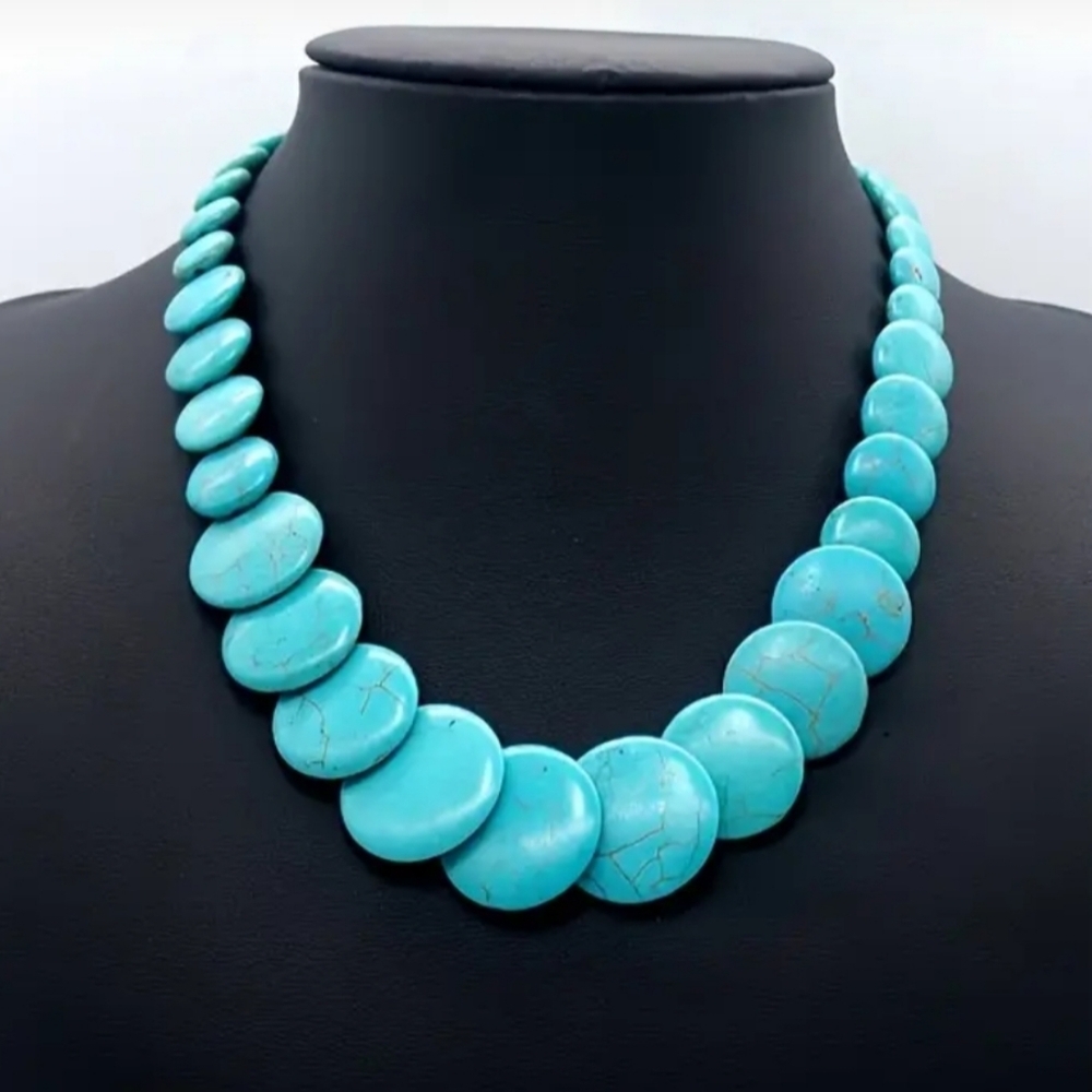 Natural Howlite Stone Round Beaded Necklace